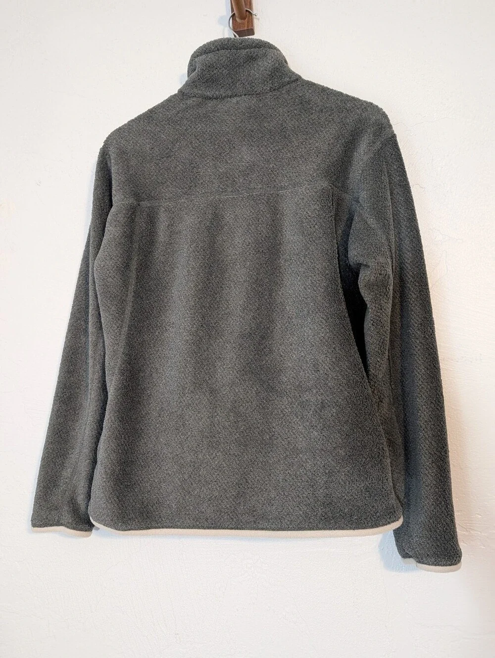 Patagonia Women's Gray Re-Tool Fleece Pullover 1/4 Snap Button Outdoors Camping